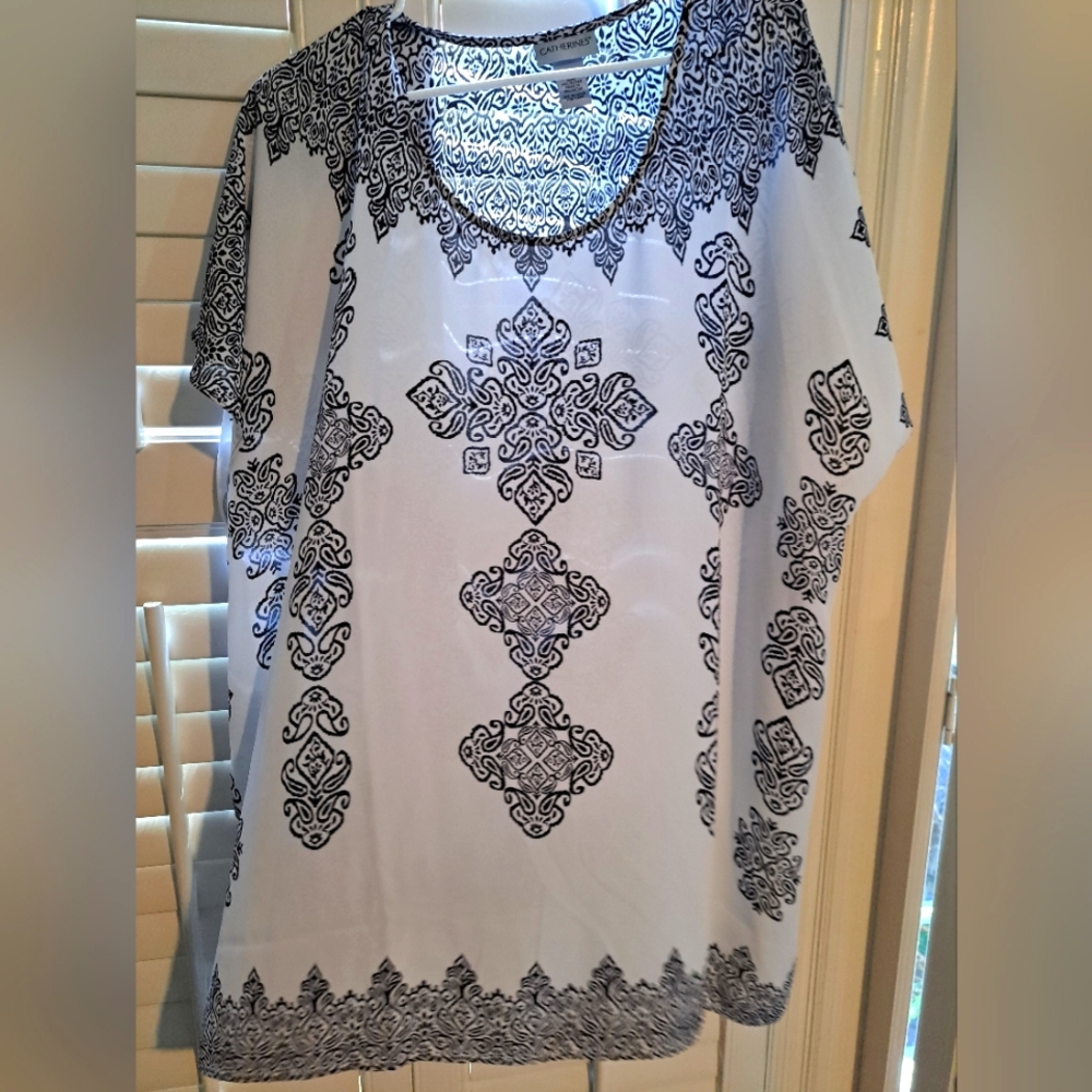 Sheer 2x Catherine's blouse in black and white